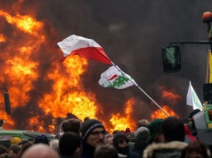 Rolnicy w Brukseli walczą o swoje! Doszło do starć z policją