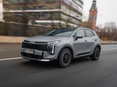 Porównanie: Kia Sportage 1.6 T-GDI DCT Business Line vs Chery Tiggo 7 1.6 T-GDI DCT Prestige. Czy Kia obroni pozycję lidera?