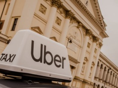 Polacy zaskoczyli Ubera. 420 km taksówką nad Bałtyk