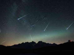 Spadające gwiazdy rozświetlą niebo. Kiedy i jak je oglądać