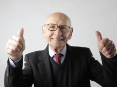 2025 rok był przełomowy. Nowe bezpłatne szczepionki dla osób powyżej 65 lat