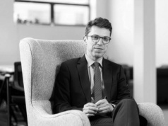 Rozwijał technologię, która "zmieni bieg historii ludzkości". Został zastrzelony w swoim domu