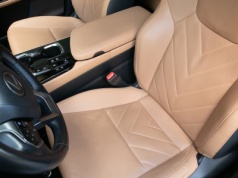 Lexus nie zamierza oddawać klientów Omodzie. Daje 34 tys. zł rabatu na 4,66-metrowego SUV-a i karuzela znów się kręci