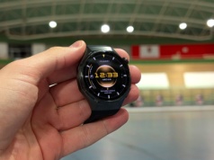 Rower bez hamulców kontra HUAWEI WATCH GT 6 Pro. Cyfrowy świat nie musi być wrogiem klasyki