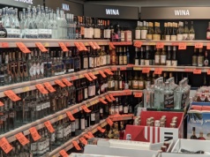 Alkohol nie podrożeje w 2026 roku. Prezydent zawetował i tłumaczy, dlaczego