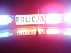 Ciechanowianin mógł doprowadzić do tragedii. Po przyjeździe policji nie chciał opuścić auta