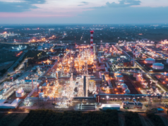 Do końca tygodnia Węgrzy przejmą kluczową rafinerię? Rozwiązanie sporu USA, Rosji i lokalnych interesów