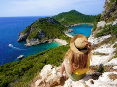 Rozpocznij wiosnę na Korfu 💚 Loty z Warszawy i noclegi za 645 PLN 🇬🇷