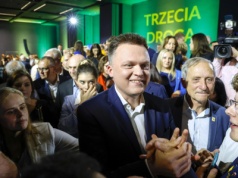 Polska 2050 decyduje o wyborze nowego lidera. Szymon Hołownia rządzi partią z Dubaju