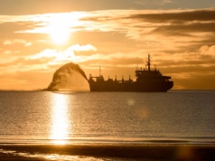 Pogłębiarka cieni. Co Chiny kombinują w Filipinach?