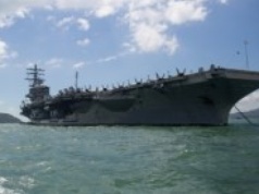 Amerykański lotniskowiec zmierza na Bliski Wschód. Trump szykuje uderzenie w Iran?