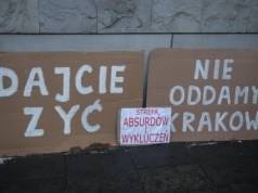 Sąd broni Strefy Czystego Transportu, a obwarzanek krakowski płonie