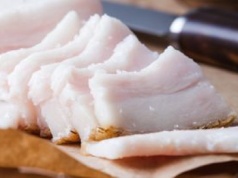 Gościła na królewskich stołach i zachwyciła Magdę Gessler. Dziś większość odwraca głowę na jej widok