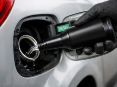 Dlaczego dodatki przeciw zamarzaniu paliwa same mogą zamarznąć?