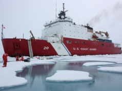Sami się z Arktyki wycofali, teraz nagle muszą mieć Grenlandię. Biały Dom żyje w innym świecie