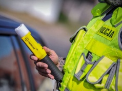 Funkcjonariusz Komendy Głównej Policji jechał pijany w Warszawie