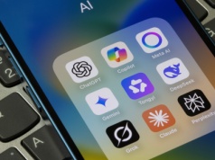 Starcie gigantów. Tłumacz Google’a zyskał potężnego rywala