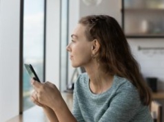 "Zetki" randkują inaczej. Dlaczego decydują się na "date stacking"?