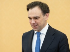 Kreatywna księgowość „aż huczy”, a Domański zadowolony