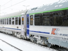 Pociągiem na ferie 2026 za grosze. Przewoźnicy ruszyli z dużymi promocjami