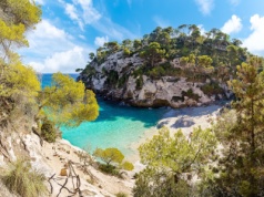 ✨Kameralne Baleary w supercenie 🌴🇪🇸 Loty Lufthansą na Minorkę od 476 PLN 😍 Również na wakacje 😎