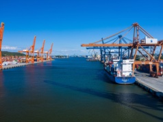 Polski handel zagraniczny na minusie. Dobijają nas Chiny