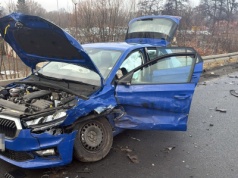 Zderzenie czterech aut na krajowej „piątce”