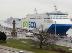 Święto na Wałach Chrobrego. Chrzest promu Jantar Unity