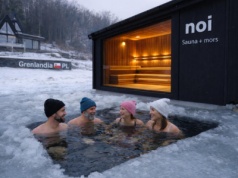 noi Resort Spa nad Jeziorem Rożnowskim idzie w kosmos. Panoramiczna sauna, morsowanie i „Brama Wszechświata” Agnieszki Bogdańskiej