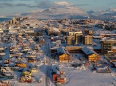 Największy skarb Grenlandii nie jest pod ziemią. Leży na widoku