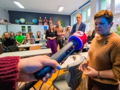 Szkoła to nie statystyka. Głos społeczności Trzynastki wobec uchwały intencyjnej