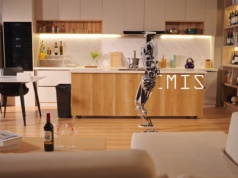 Themis Gen 2.5 to humanoid, który nie musi się zatrzymywać, by pracować