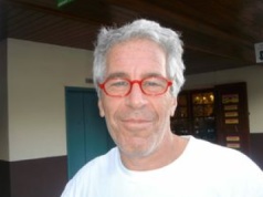 Polska modelka w aktach Epsteina. Znane nazwisko wraca po latach