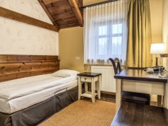 Rząd Tuska uderza w hotelarzy