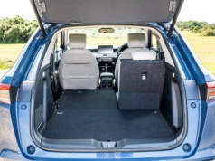 Ten japoński SUV kosztuje 118 900 zł. Chwalą go za niezawodność i porównują do Toyoty C-HR