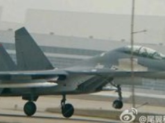 Zasięg do 500 km. Chiński pocisk PL-17 może zmienić zasady gry