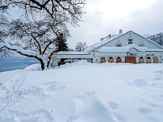 Co najmniej 30 osób zginęło, a około 200 zostało rannych po tygodniach intensywnych opadów śniegu w Japonii