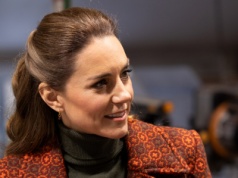 Kate w czerwieni zachwyca w Walii. Uwagę przyciąga jednak coś jeszcze