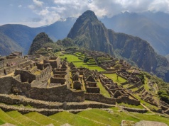 🌈 Zobaczyć Tęczowe Góry i odkryć Machu Picchu 😍 Loty do Peru z przystankiem w Madrycie od 2720 PLN 🥰✈️