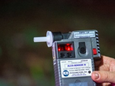 51-letni obywatel Gruzji zatrzymany w Jaworzu. Miał ponad dwa promile i problemy z panowaniem nad autem