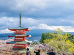 Turyści zniszczyli słynny festiwal. Organizatorzy podjęli trudną decyzję