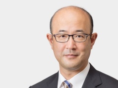 Toyota zmienia prezesa. „Car guy” przegrywa z księgowym