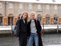 Najbardziej pożądane dżinsy świata zaskakują fasonem. Raport Lyst Index ujawnił największe hity sezonu zimowego