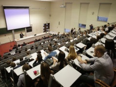 Gorący okres dla studentów