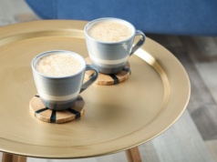 "Babciny" dodatek powraca z emerytury w nowej odsłonie. Stół nigdy nie wyglądał tak dobrze