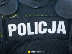 Pobicie mężczyzny na Śląsku. Czterej policjanci usłyszeli zarzuty