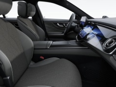 Nowy Mercedes klasy S ma fotele "w szmacie". Nawet nie trzeba dopłacać