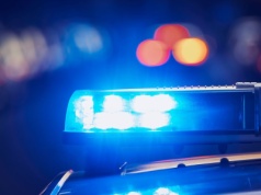 Dramatyczny wypadek w sobotni poranek. W akcji wiele służb, droga całkowicie zablokowana