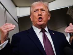 USA nakładają cła i sankcje na kraje handlujące z Iranem. Rozmowy w Omanie bez przełomu