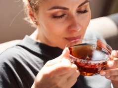 Pij wieczorem, by wyciszyć układ nerwowy. Działają na emocje i kortyzol